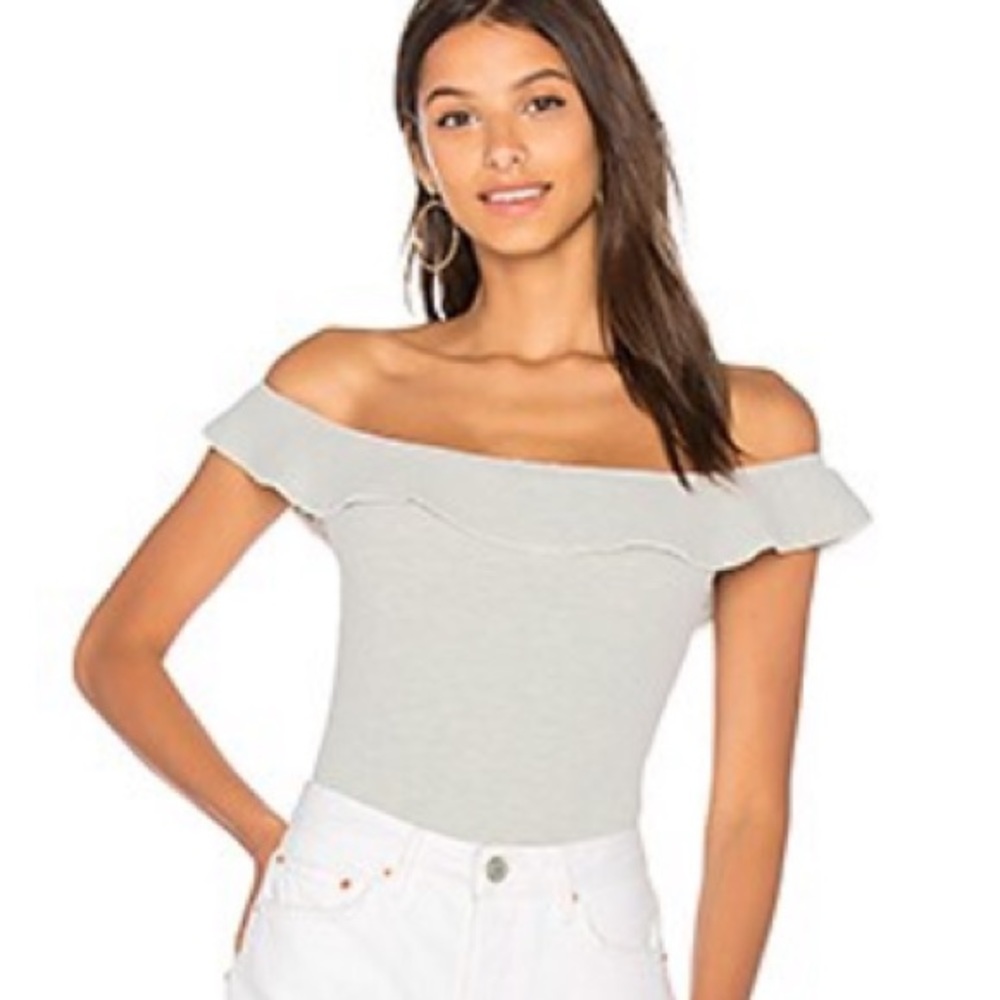 Ruffle bodysuit in grey
